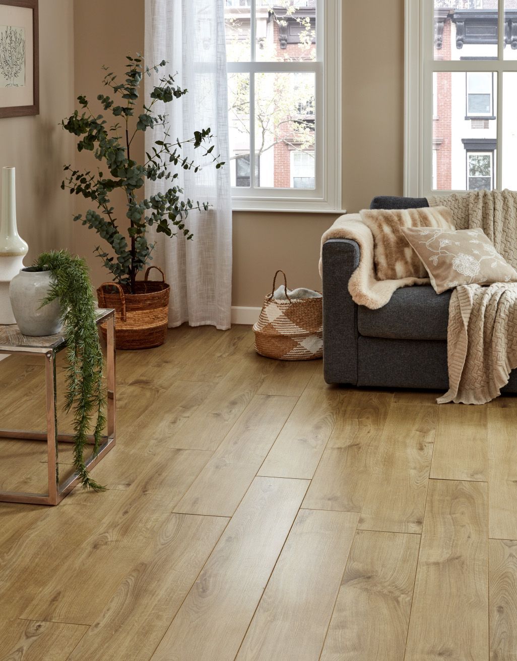 The beauty of the wood laminate flooring