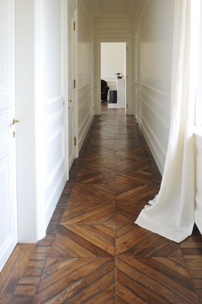 1702435084_classic-wood-floors.jpg