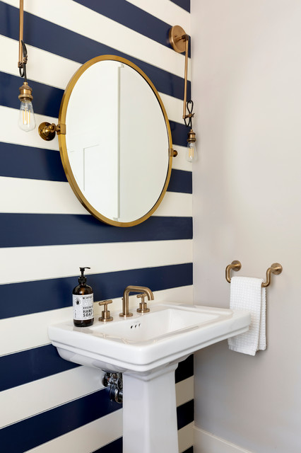 Things to know about the nautical
  bathroom decor