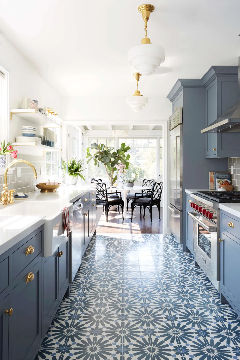Pros and cons of kitchen flooring
  materials