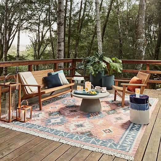 How to take care of an outdoor rug?