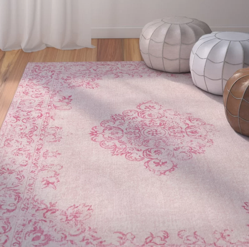 Decorate your princess room with pink rug