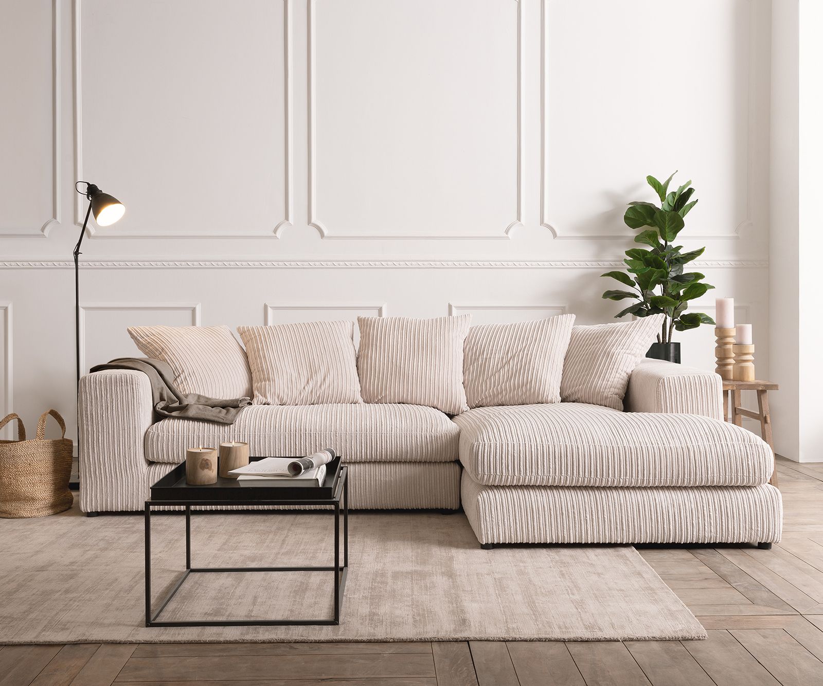 How to select the white sofa