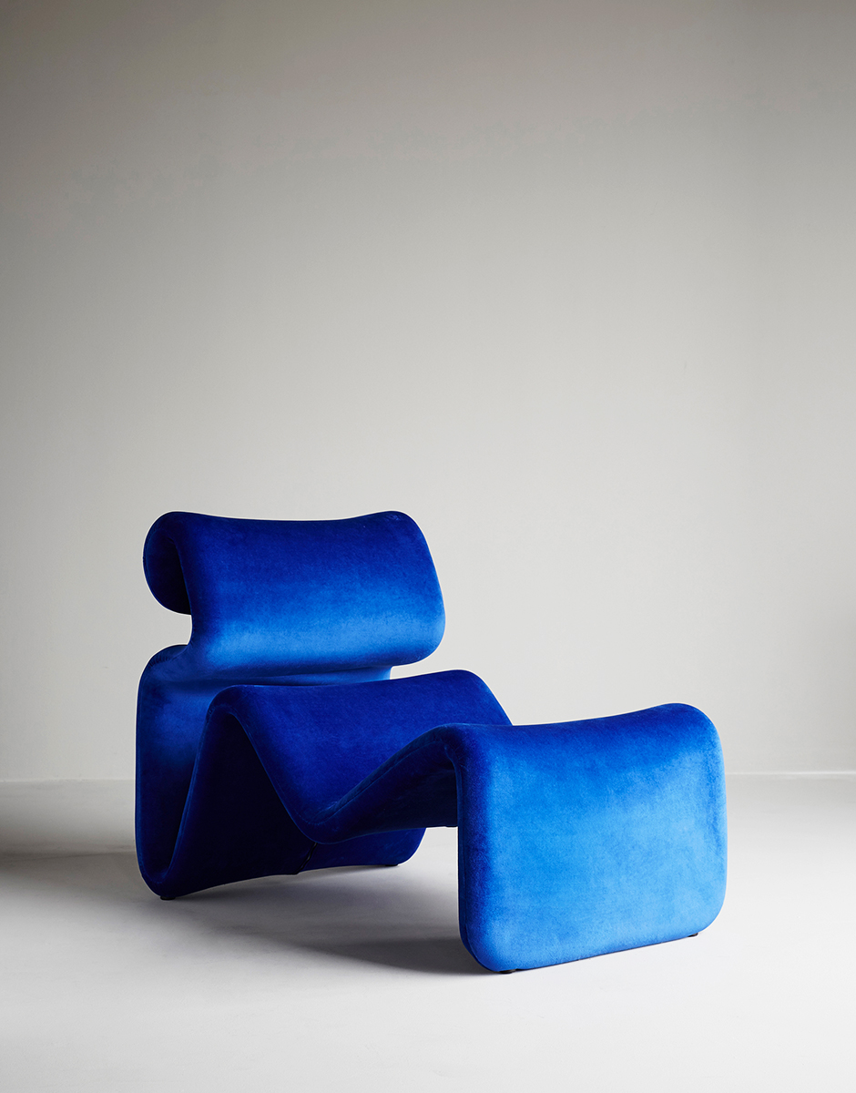 Color instincts in interior design-blue
  chair