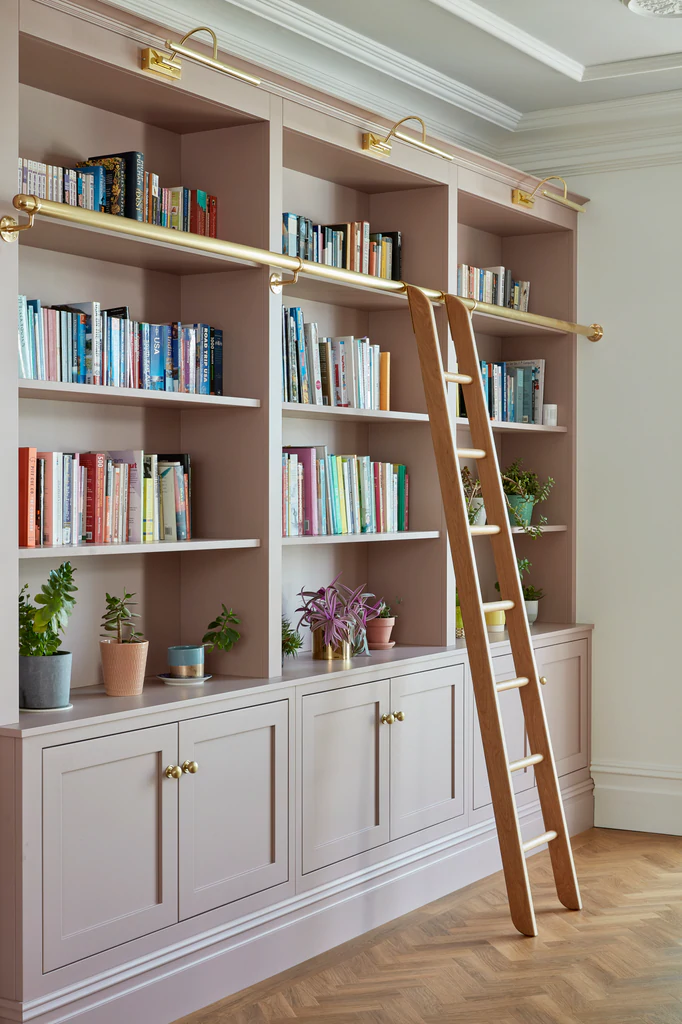 Get hold of the home library design