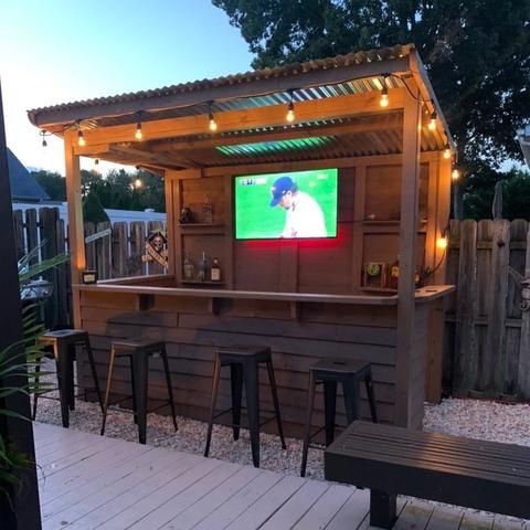 How to build an outdoor bar?