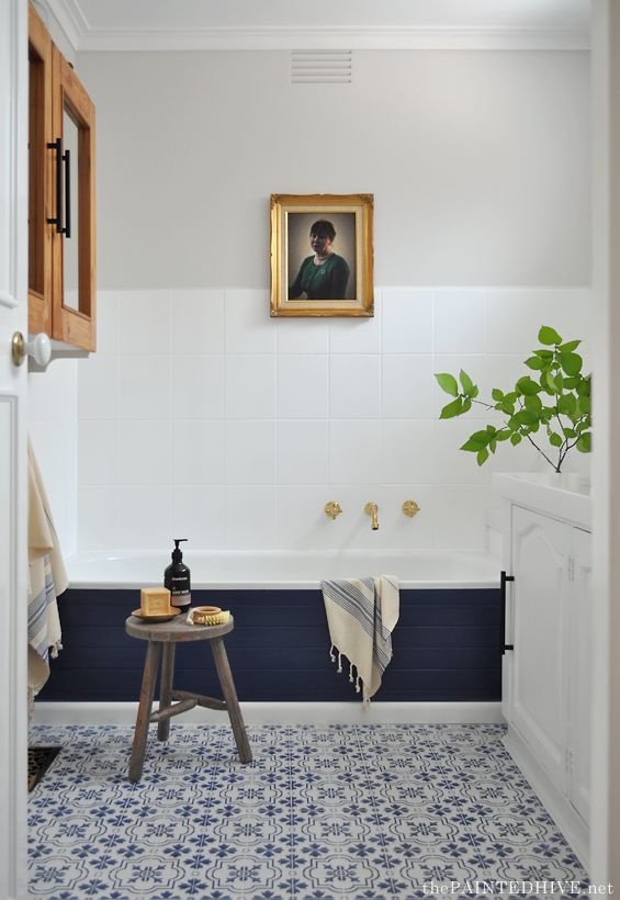 Types of tiles for bathrooms