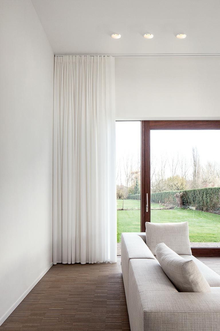 Decorate your room with beautiful modern
  curtains