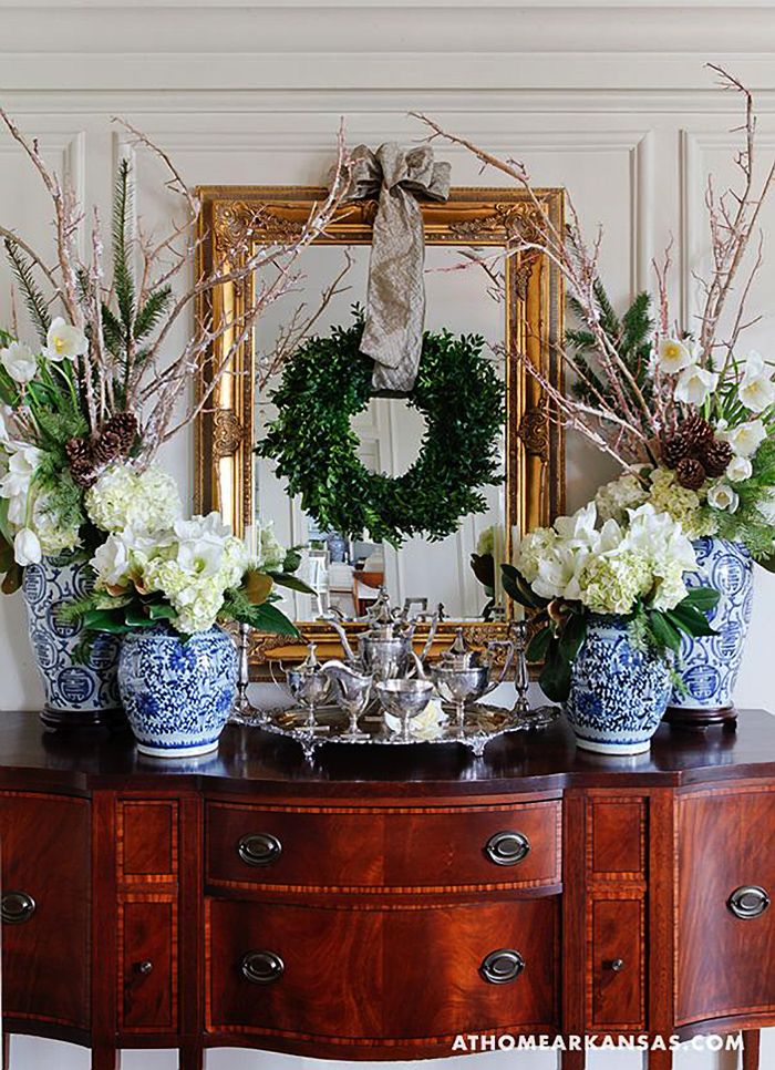 Stylish Ideas for Decorating Your Dining
Room Buffet