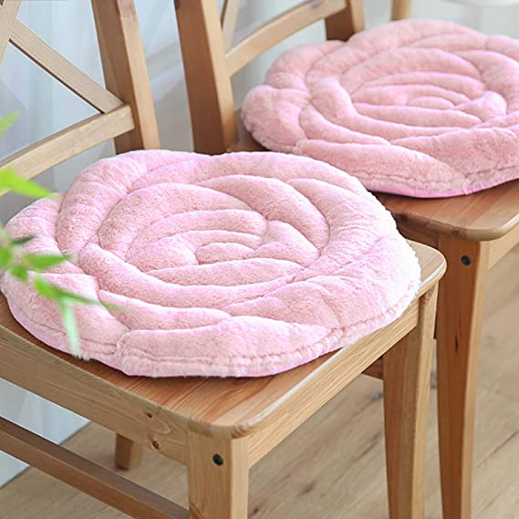 Real craftsmanship comes out with the
  selection of kitchen chair cushion