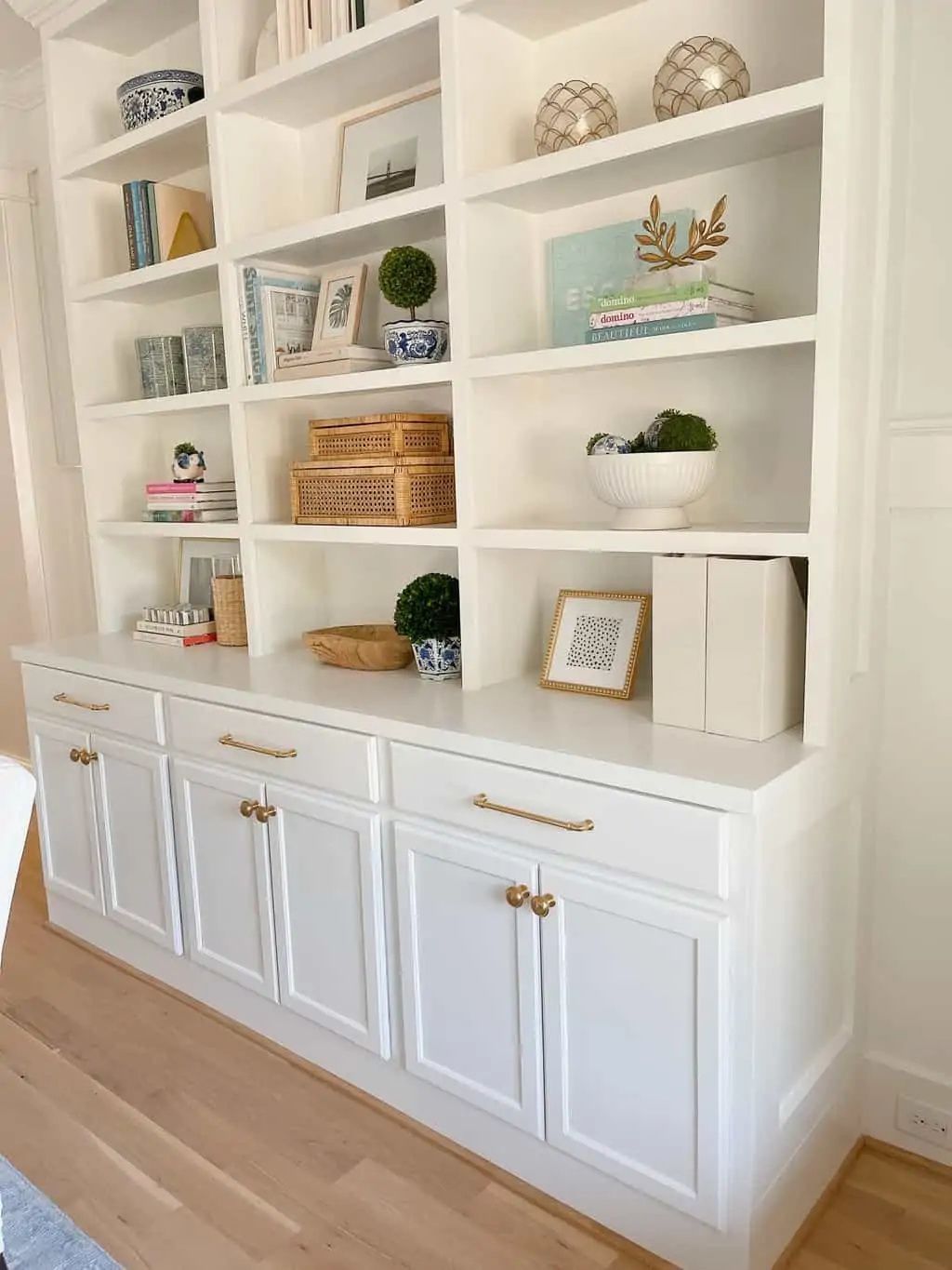 Get Organized: Office Storage Cabinets to
Declutter Your Workspace