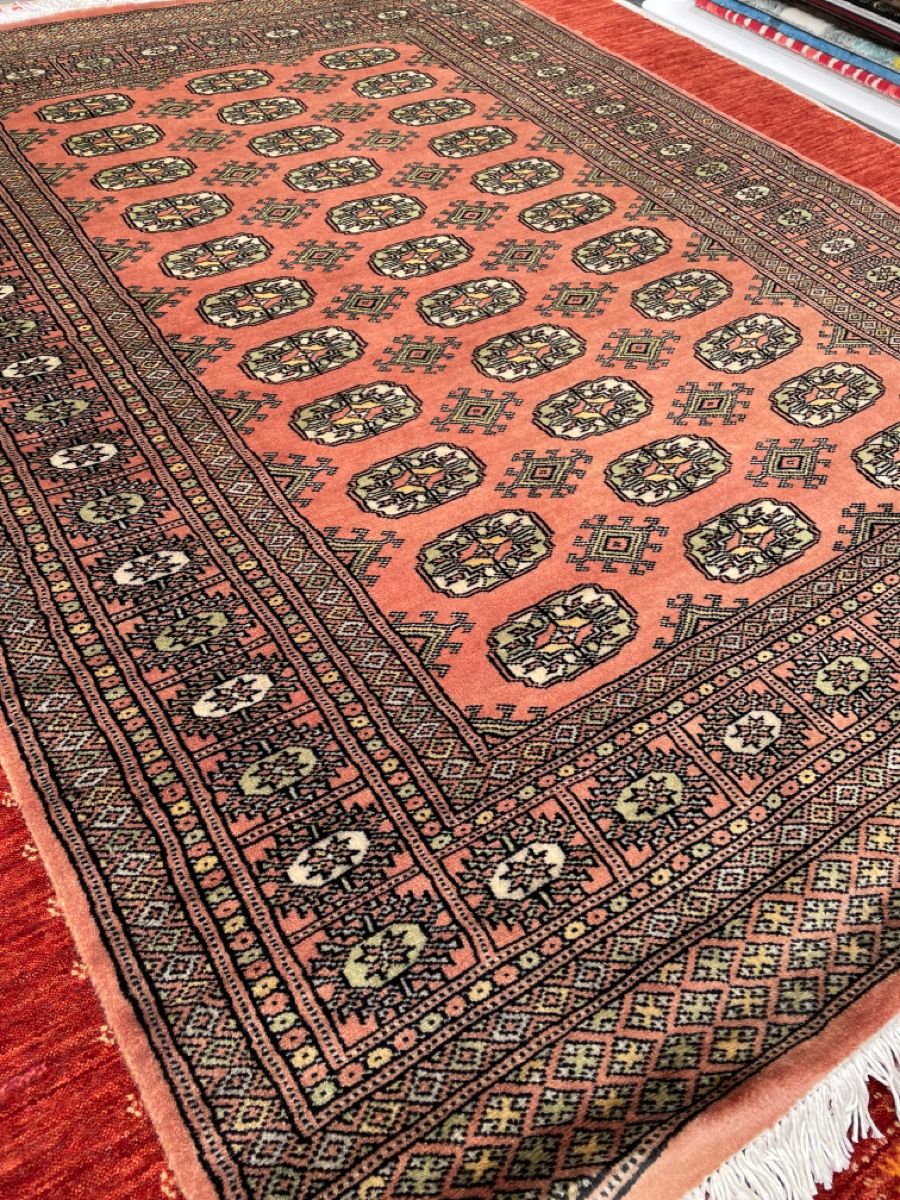 The Timeless Elegance of Bokhara Rugs: A
Guide to Traditional Design