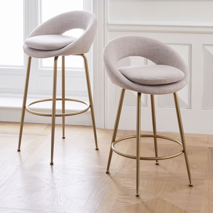 Decorate your home and garden using grade
stools