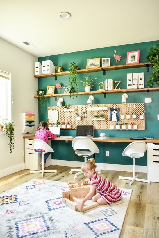 Creative Kids Desk Ideas to Boost
Productivity and Learning