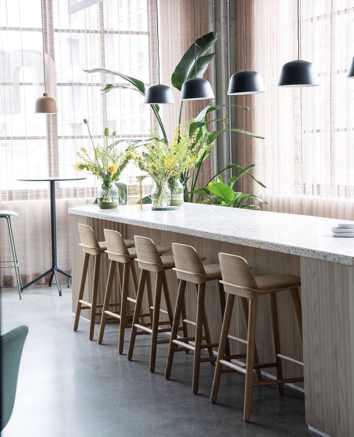 The Ultimate Guide to Choosing the
Perfect Kitchen Bar Stools