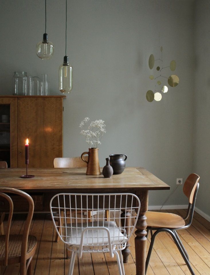 Choosing the Right Kitchen Dining Chairs
for Your Space