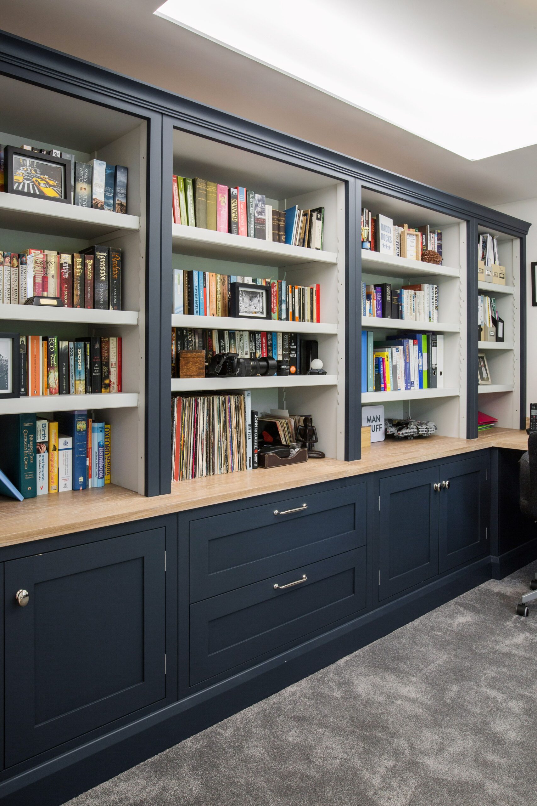 Get Organized: Office Storage Cabinets to
Declutter Your Workspace