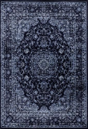 Characters of oriental rugs online
