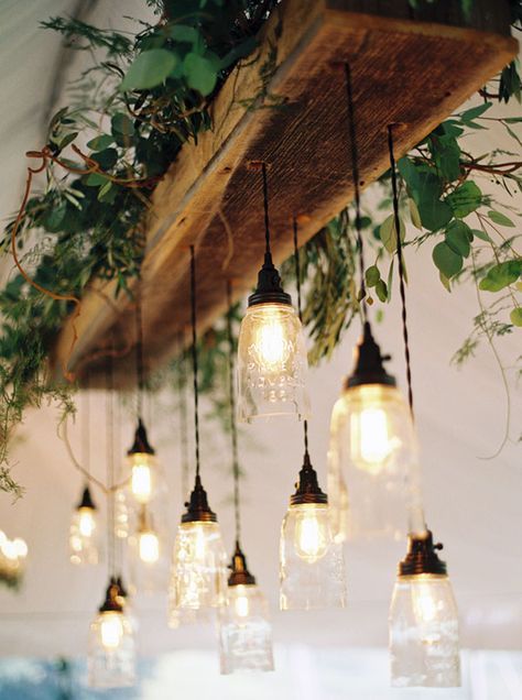 Embracing Elegance: Rustic Glam Decor
Tips