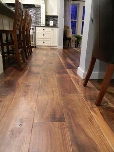 The Beauty and Benefits of Walnut
Flooring: A Guide to Choosing the Perfect Option for Your Home