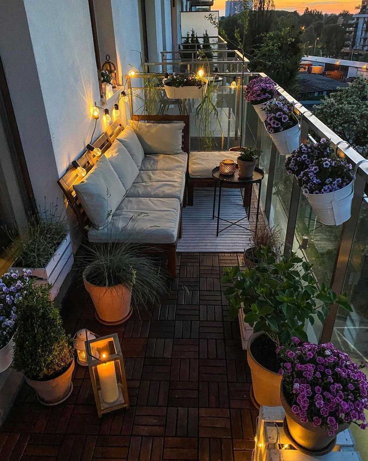 Stylish and Practical Balcony Furniture
Ideas