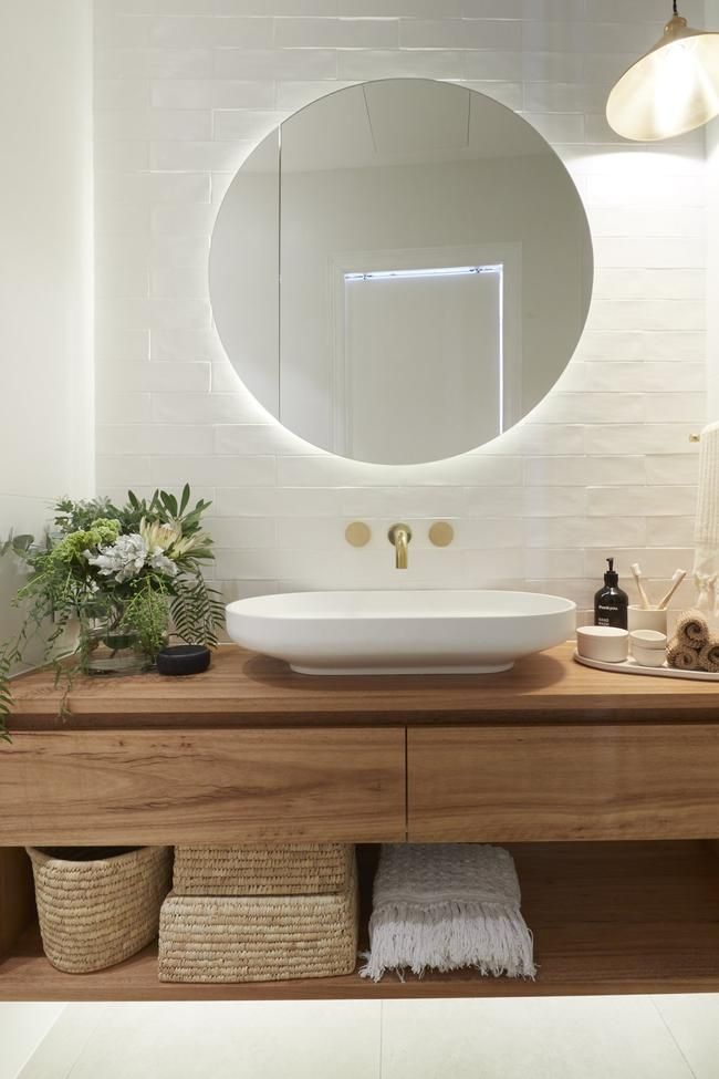 Trendy Bathroom Styles: From Minimalist
to Luxurious
