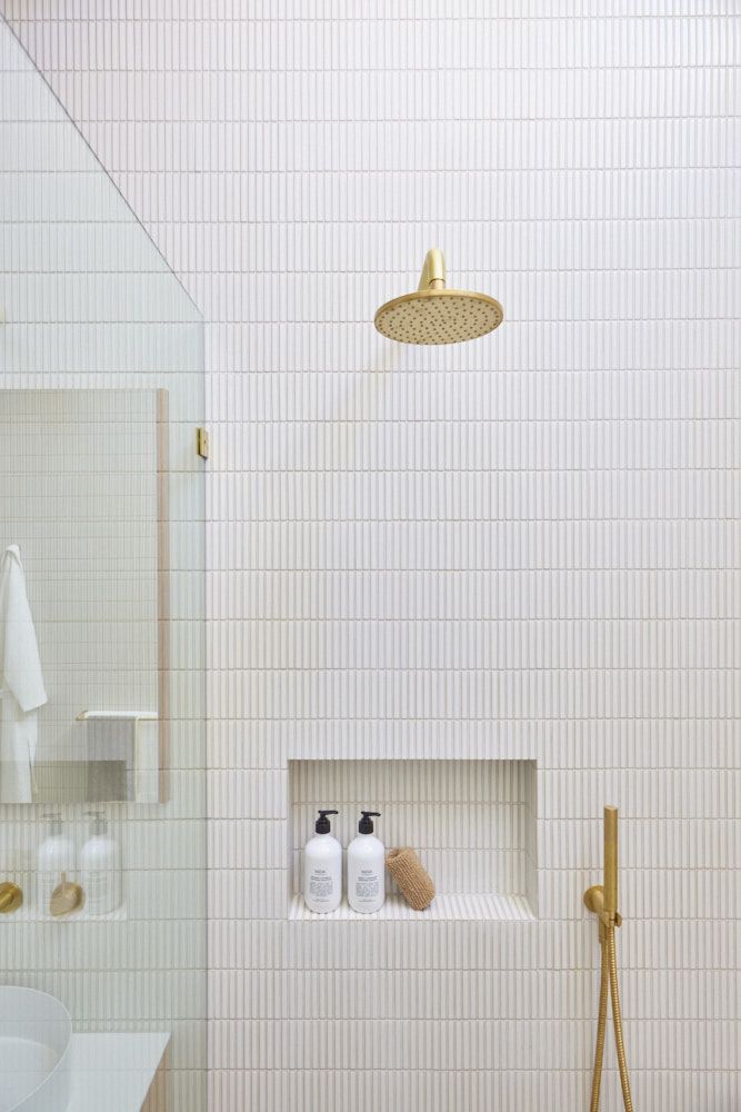 Tips for bathroom wall tiles: