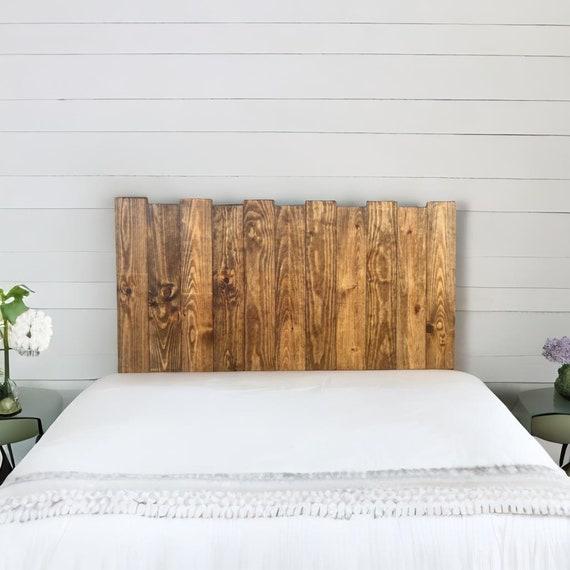 Bedroom ⁣Trend: Artistic Headboards as Focal⁢ Points