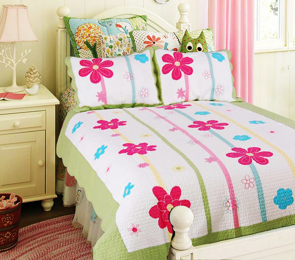 childrens bedding focus on them. you may also use themes that relate to your lifestyle JCIGMCU