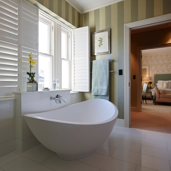 “en suite bathroom” how it gives comfort