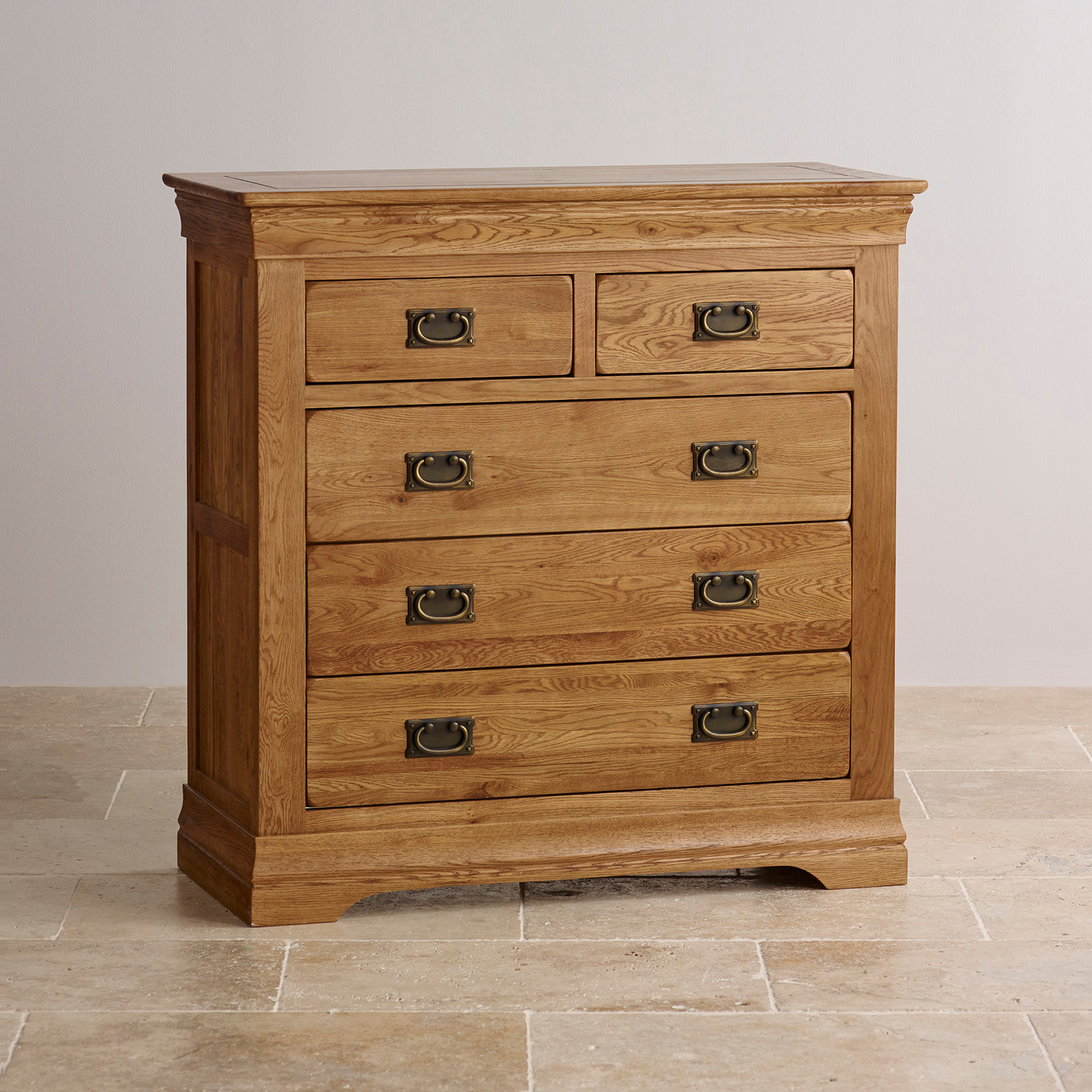 Chest of drawers – a symbol of
  aristocracy