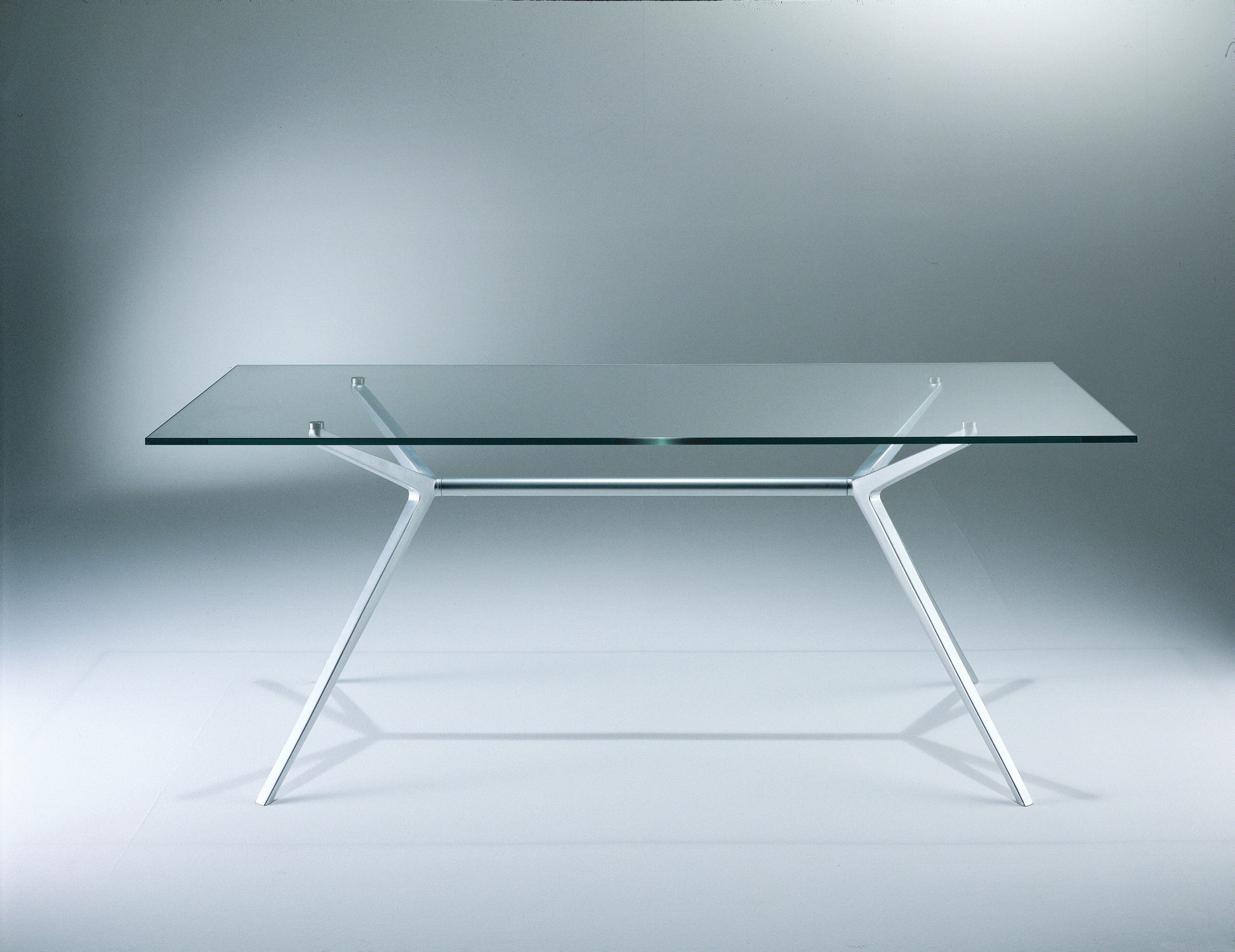 Glass table buying guide