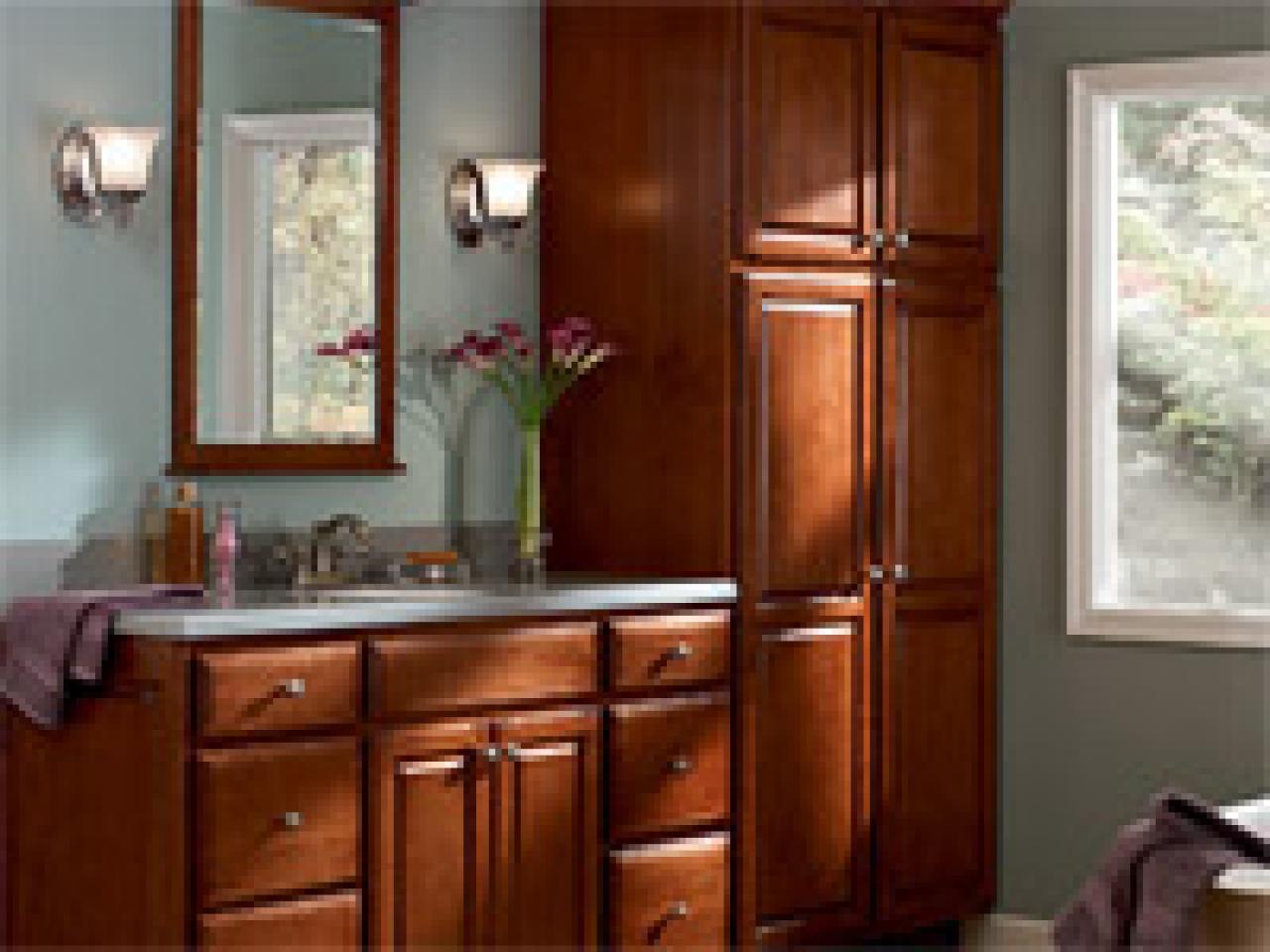 Tips for installing bathroom cabinets