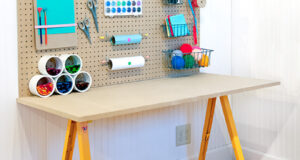 kids desk diy crafting desk for your kids (via handmadecharlotte) XDMHVKR
