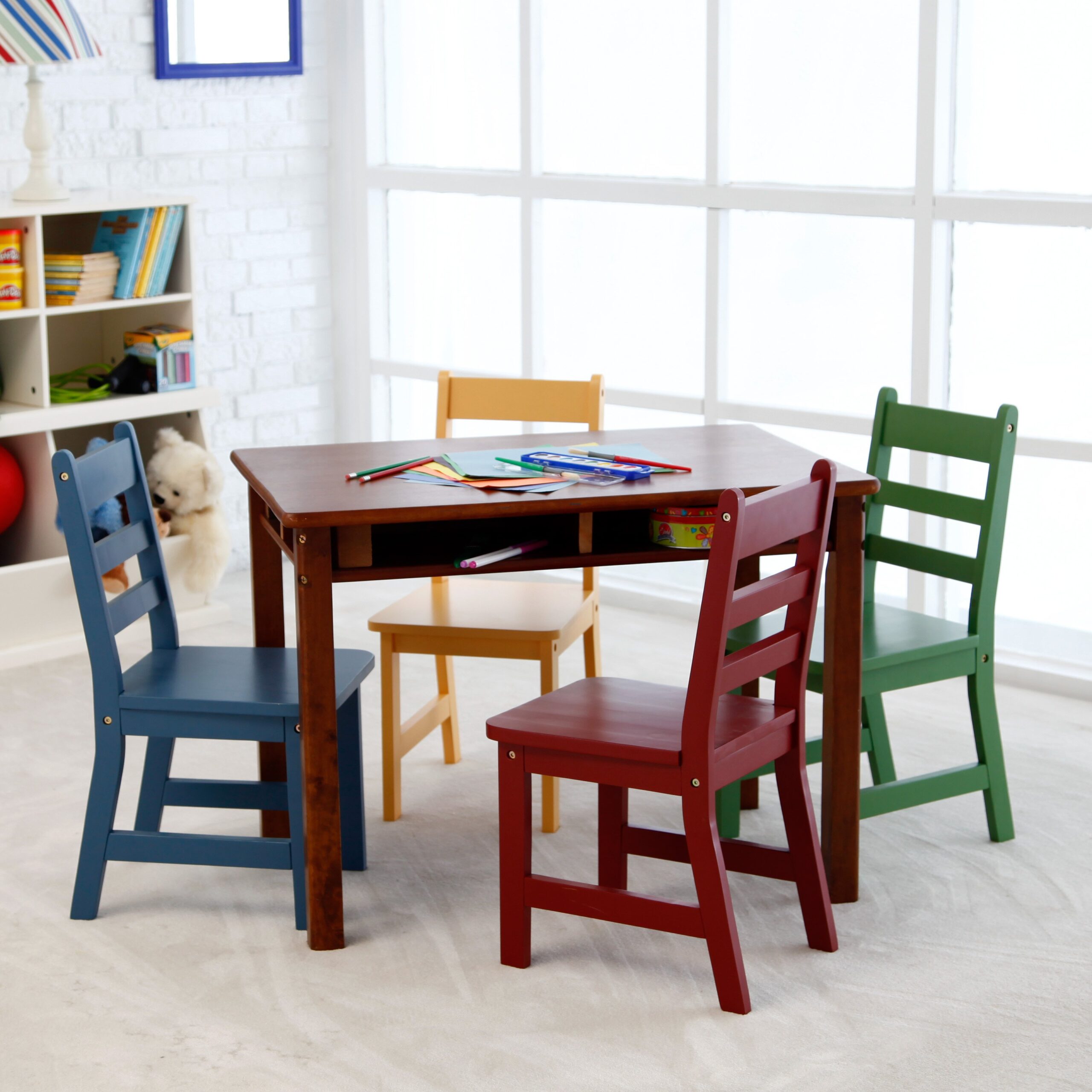 Kids table and chairs: ideal gift for
  your child