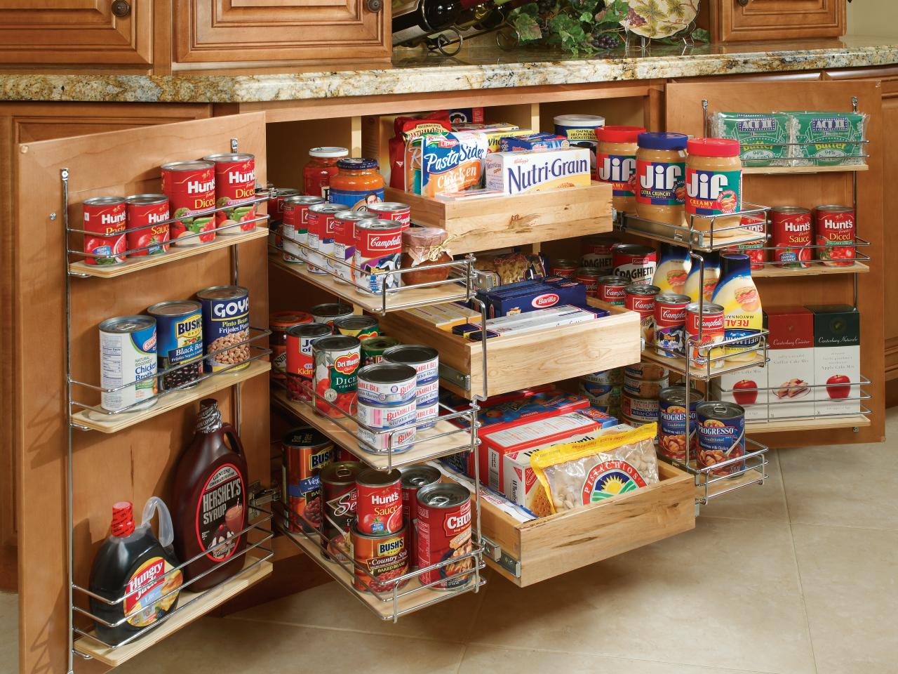 organize your kitchen pantry IDGMUHV
