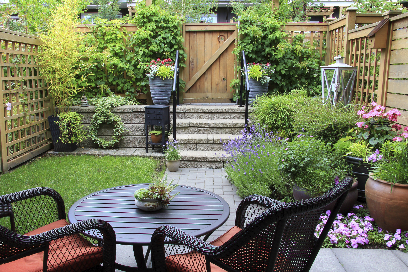 small space gardening ideas: tips for creating gardens in small spaces TFQPPOE