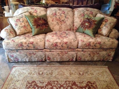 floral sofa and loveseat awesome clayton marcus sofa couch floral vintage style floral loveseats  regarding floral WBVRSYQ