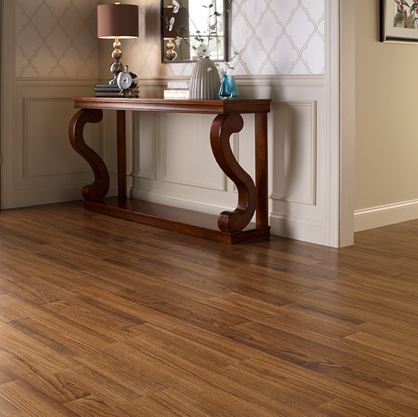 Make your floor beautiful with mannington
laminate