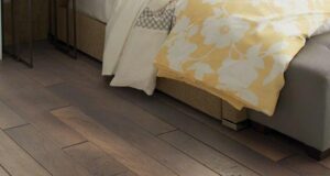 mohawk hardwood flooring in bedroom ZRXUZBW