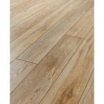 Oak laminate flooring kronospan valley oak laminate flooring - 2.22m2 pack | wickes.co.uk VSPECZO