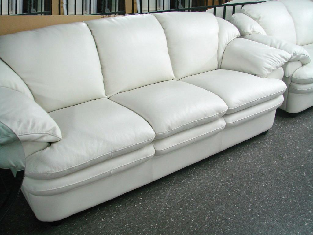 White leather sofa cute white leather sofa ERLERUZ