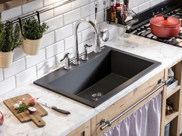 Invest in a beautiful farmhouse sink for increased character