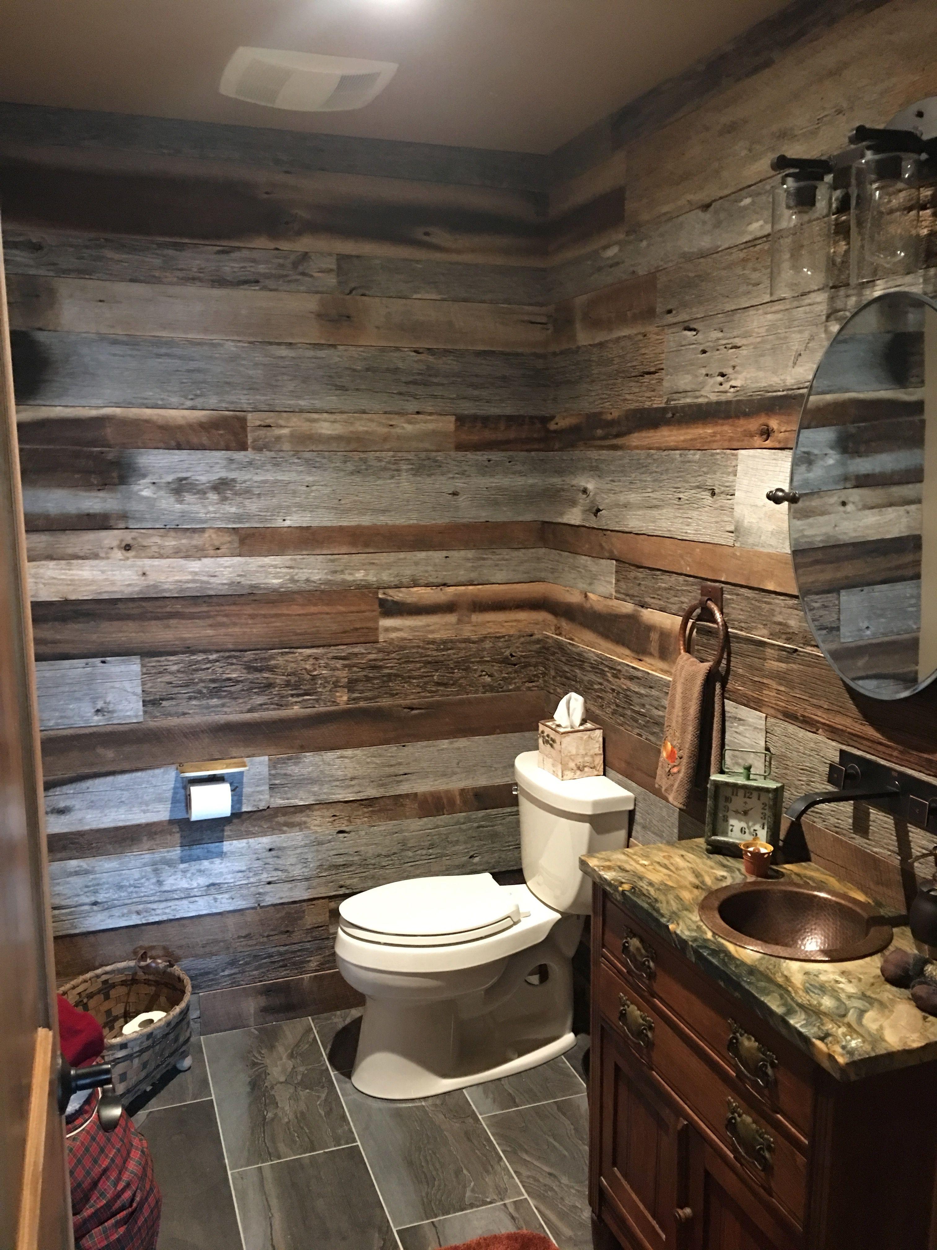 Consider barnwood accents for an authentic farmhouse ⁣bathrooms feel