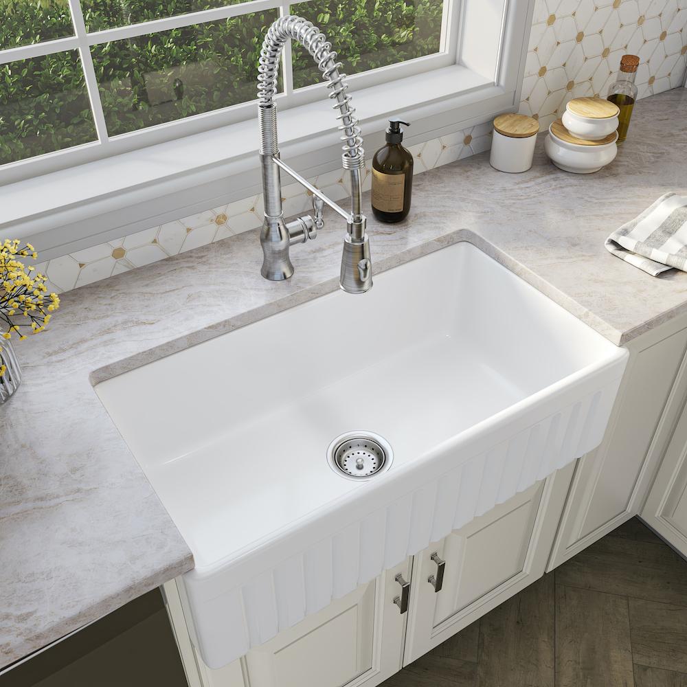 Unique sink styles make a statement in farmhouse bathrooms