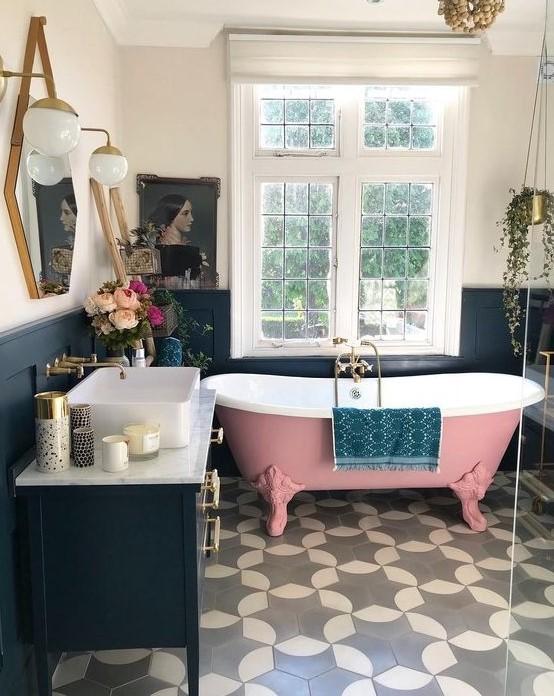 Statement​ bathtubs for an ‍eye-catching eclectic bathroom centerpiece