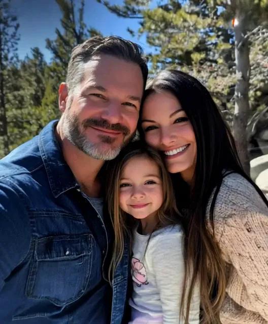 Five Years After Losing My Wife, a Vase of Flowers Changed Everything