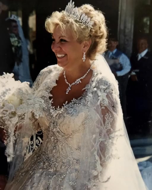 Mom Wears White to Upstage the Bride — But the Bride’s Response Steals the Show