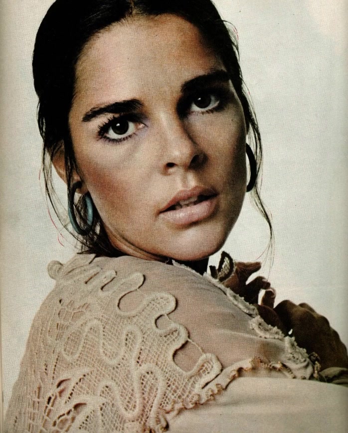 From Love Story to Timeless Star: Ali MacGraw Shines at 85