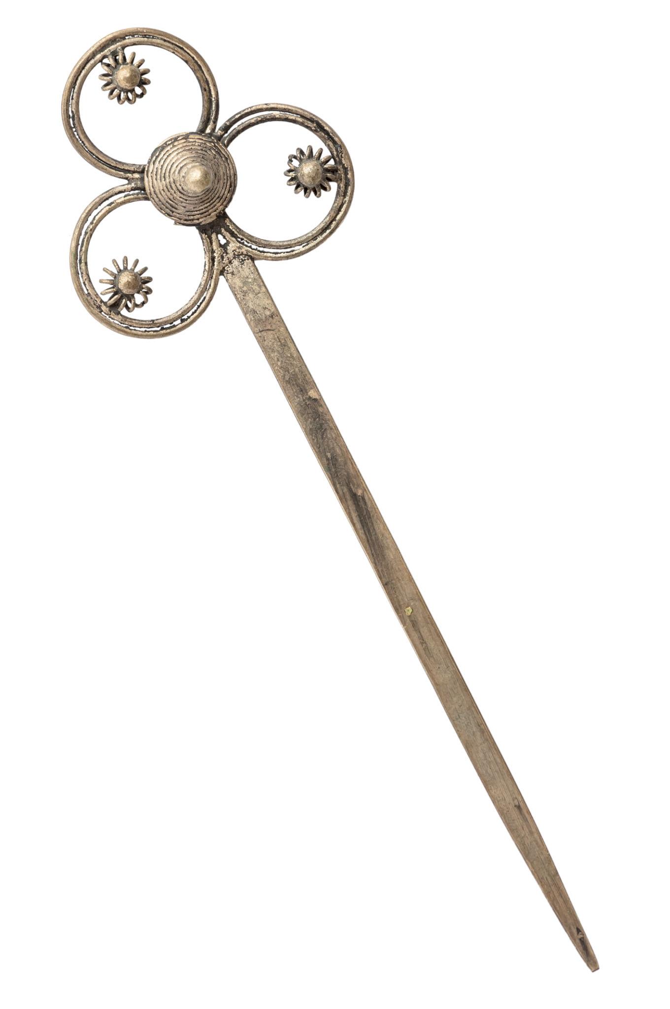 The Small Object That Carried a Bigger Story